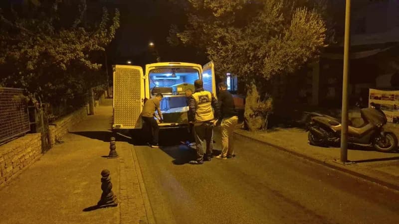 Muğla'nın Bodrum ilçesinde gürültü meselesinden çıkan kavgada 1 kişi bıçaklanarak öldürüldü