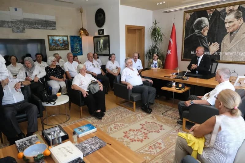 Muğla’nın Bodrum ilçesinde 19 Eylül Gaziler Günü dolayısıyla Gaziler, gazi aileleri ve şehit ailelerinin katılımıyla tör