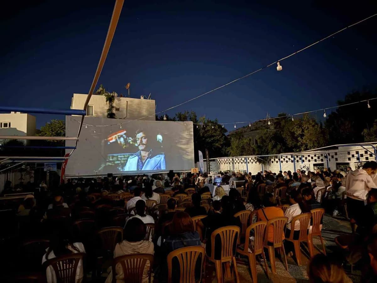 "Bodrum hâkimi" ile Nostalji dolu gece