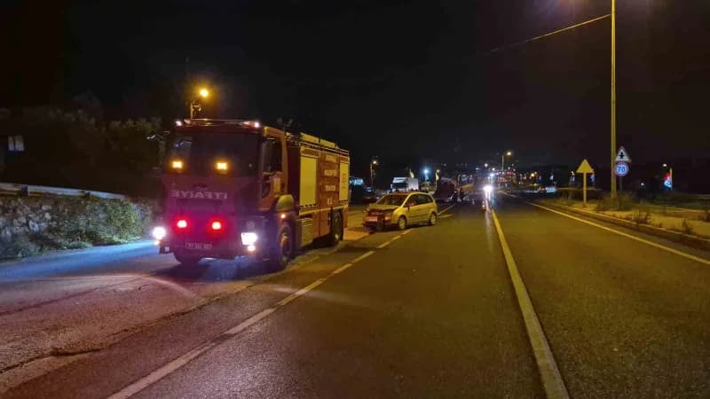 Bolu Dağı çıkışında D-100 Karayolu üzerinde otomobil ile traktörün çarpıştığı trafik kazası
