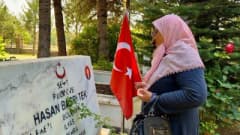 Bolvadin’de 19 Eylül Gaziler Günü töreninde Atatürk büstü önünde çelenk sunumu ve anma programı