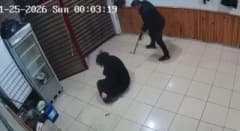 Muğla Fethiye'de mahkeme salonunda duruşma yapan sanık ve avukatları