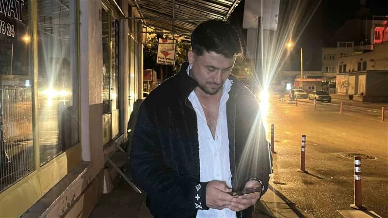 Burdur’da genç kız istemeye meşaleler ve havai fişeklerle gidiyor