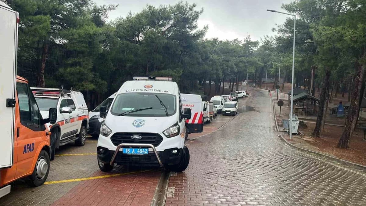 Bursa’da şubat ayından beri kayıp olarak aranan şahsın cansız bedeni, Atatürk Kent Ormanı’nda arama kurtarma ekipleri ta