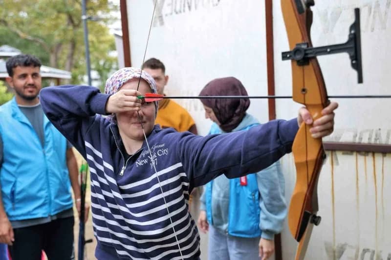 Bursa Büyükşehir Belediyesi, farklı gelişim gösteren çocuk ve gençlerin Sosyal hayata katılımlarını desteklemek hedefiyl