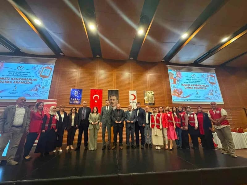 Bursa’da öğretmenler ve veliler, 18 bin 67 ünite Kan bağışıyla binlerce hayata umut oldu
