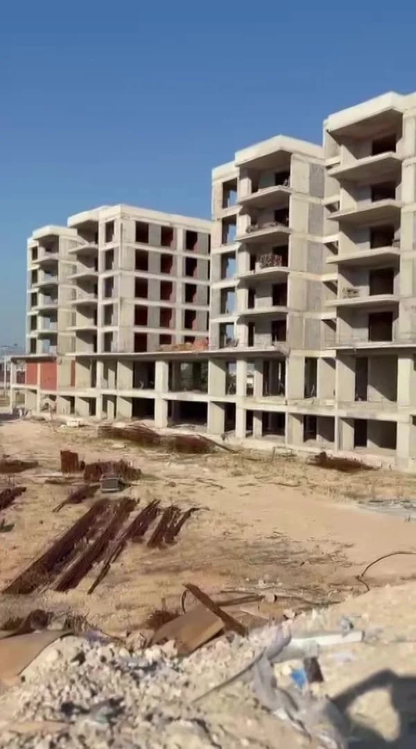 Bursa'da konut yapma vaadiyle vatandaşlardan para topladıkları ve kooperatif hesabındaki yaklaşık 1 milyar 400 milyon li