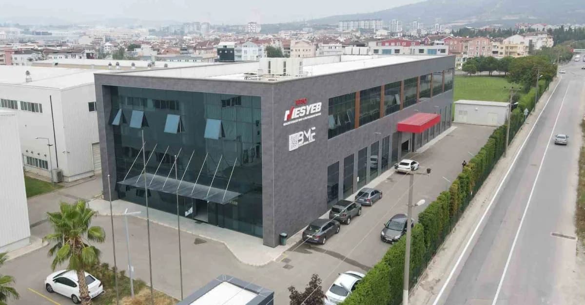 Bursa Ticaret ve Sanayi Odası (BTSO) öncülüğünde sanayinin verimlilik ve dönüşüm yolculuğuna rehberlik eden Bursa Model