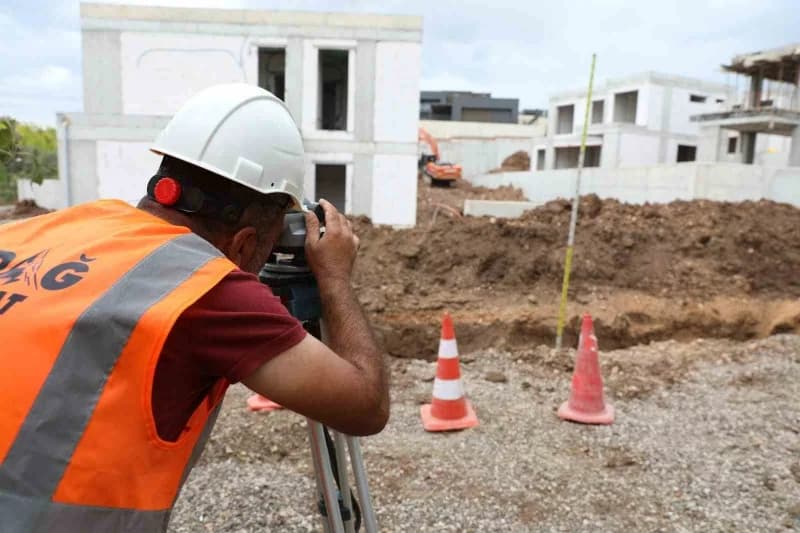 Bursa Büyükşehir Belediyesi, Mudanya’nın Bademli ve Çağrışan mahallelerinde 1,6 kilometrelik yeni kanalizasyon ve 1,7 ki