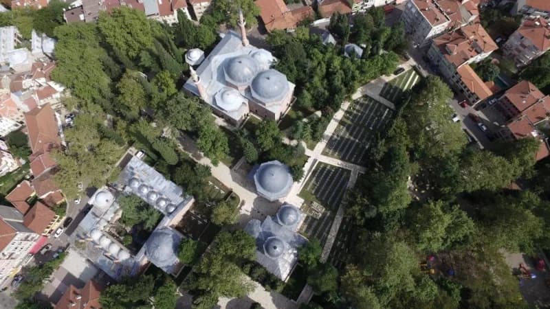 Muradiye Külliyesi turistlerin programından çıkarılmamalı tavsiyesi geldi (Arşiv kaynak Bursa büyükşehir belediyesi)