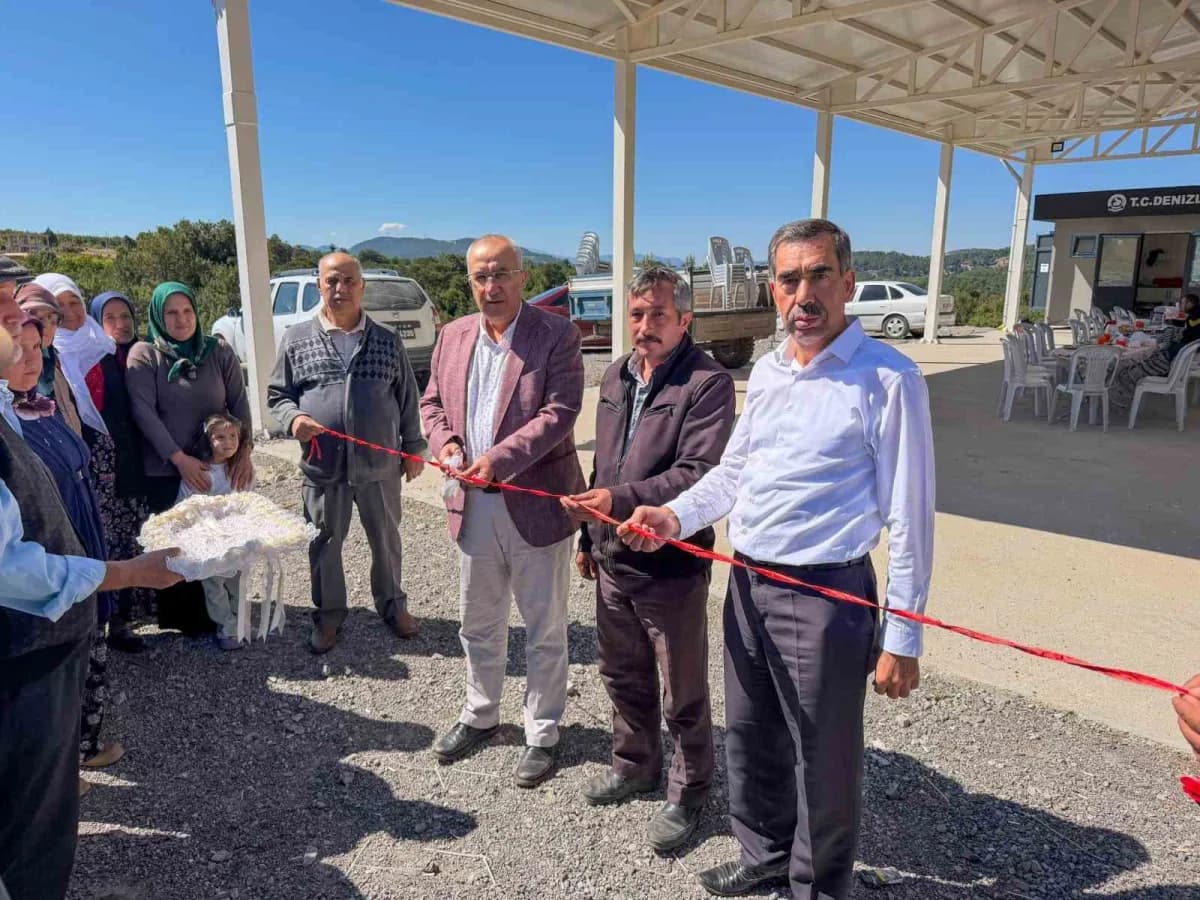 Çameli Cevizli Mahallesi’nde tamamlanan asfalt yolun açılış töreni ve Belediye Başkanı Cengiz Arslan