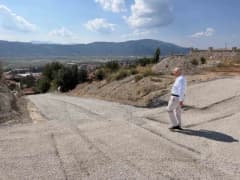 Çameli Belediyesi ekipleri Yeni Mahalle sokaklarında asfalt serimi yapıyor