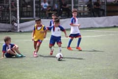 Denizli Çamlık Futbol Kulübü oyuncuları antrenman yaparken takım fotoğrafı