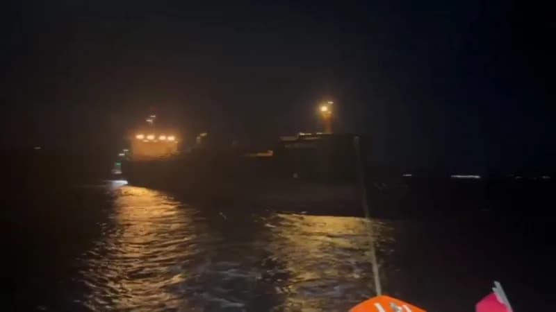 Çanakkale Boğazı’ndan geçen 182 metre boyundaki ’baltıc STAR’ isimli kimyasal tanker makine arızası yaptı. Tanker kılavu