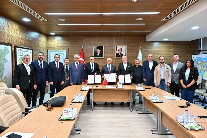 Denizli Çardak Organize Sanayi Bölgesi tarafından kendi kaynaklarıyla yapımı gerçekleştirilen Denizli Çardak OSB Mesleki