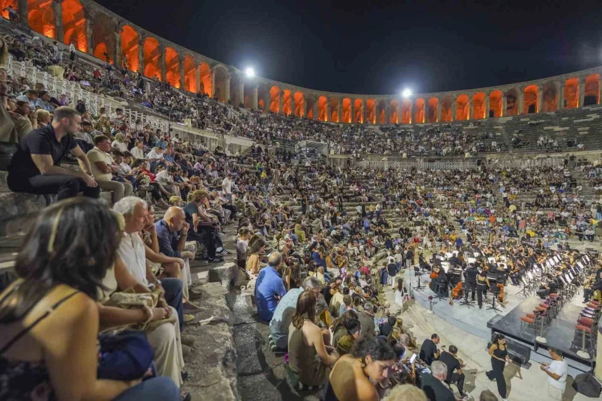 33. Uluslararası Aspendos Opera ve Bale Festivali’nin en görkemli yapımlarından biri olan "Carmina Burana", Aspendos Ant