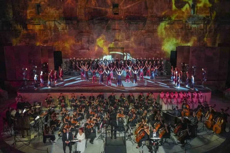 33. Uluslararası Aspendos Opera ve Bale Festivali’nin en görkemli yapımlarından biri olan "Carmina Burana", Aspendos Ant