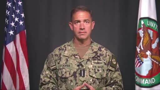 CENTCOM Komutanı Brad Cooper, Körfez’den ham petrol sevkiyatına destek açıklaması yapıyor