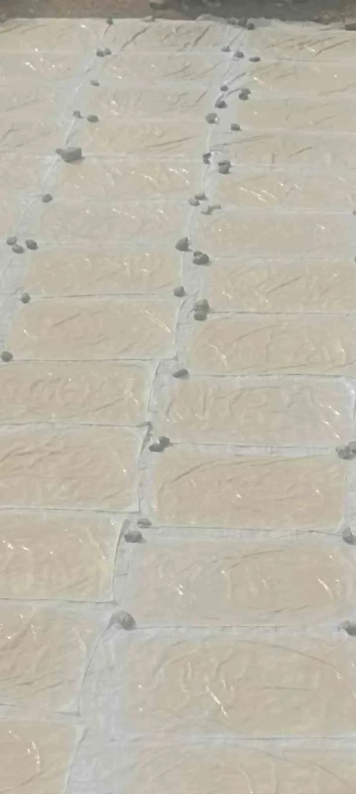 Üzüm üretimi ile ünlü Diyarbakır'ın Çermik ilçesinde pestil yapımına başlandı.