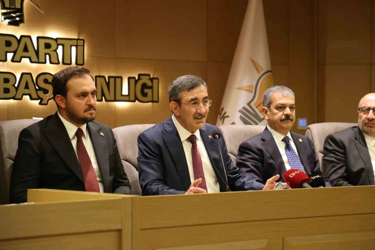 Cumhurbaşkanı Yardımcısı Yılmaz: “ Netanyahu hükümetinin Türkiye Cumhuriyeti'ne laf söylemesinin hiçbir kıymetiharbiyesi