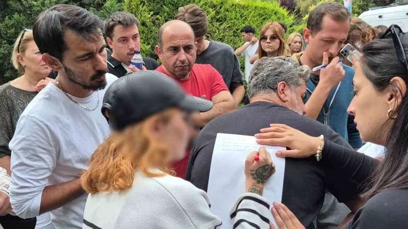 Etkinlik sorumlusu e.ü. İsimli kadın, polis tarafından karakola götürüldü.