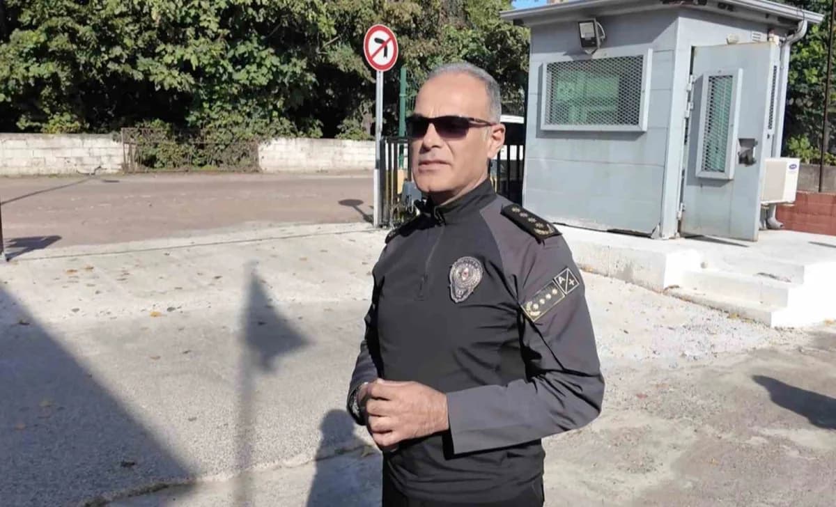 Denetime katılan polis ekiplerine seslenen İl Emniyet Müdürü Tamer Taş, "Bu vatan, bu memleket bizim. Buraya en ufak bir