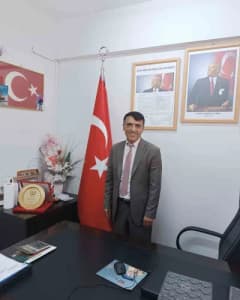 Çıldır’da Cumhuriyet Bayramı ve Amatör Spor Haftası kapsamında düzenlenen öğrenci yarışmaları