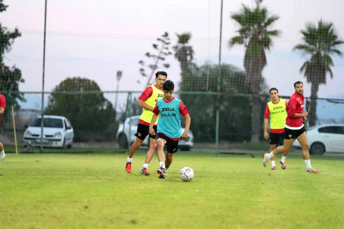 Trendyol Süper Lig ekiplerinden Çorum FK, millî maçlar nedeniyle lige verilen arada gerçekleştireceği kamp çalışmaları i