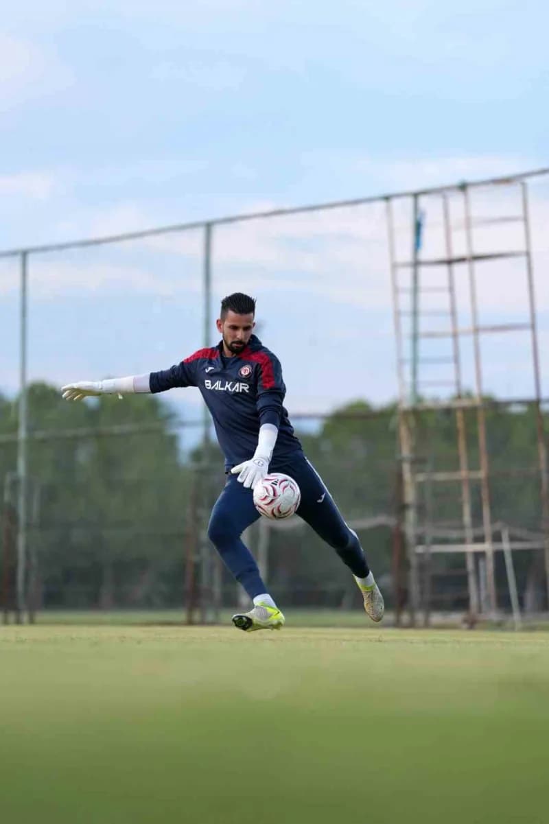 Trendyol Süper Lig ekiplerinden Çorum FK, millî maçlar nedeniyle lige verilen arada gerçekleştireceği kamp çalışmaları i