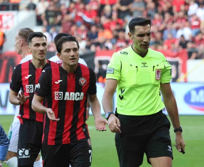 Trendyol Süper Lig’in 6. Haftasında Çorum FK, evinde Corendon Alanyaspor’a 2-1 mağlup oldu.