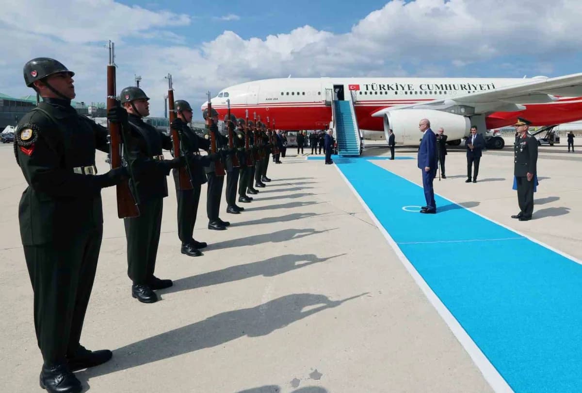 Cumhurbaşkanı Recep Tayyip Erdoğan ve beraberindeki heyet, BM Genel Kurulu için İstanbul’dan New York’a hareket etti.