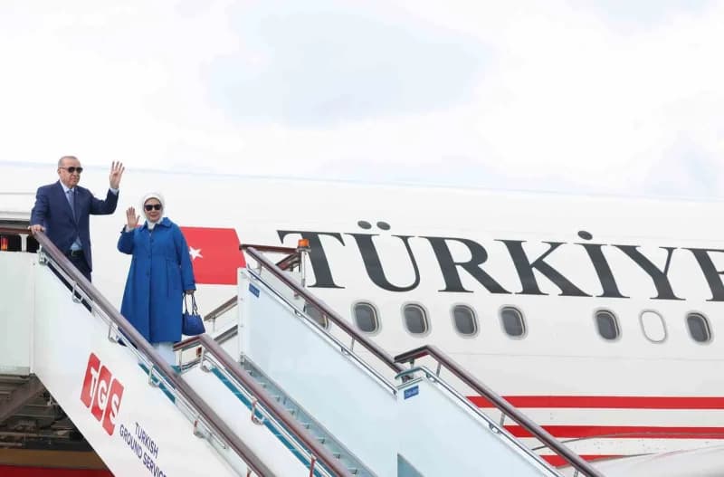 Cumhurbaşkanı Recep Tayyip Erdoğan ve heyeti Atatürk Havalimanı'ndan BM Genel Kurulu için New York'a hareket ederken