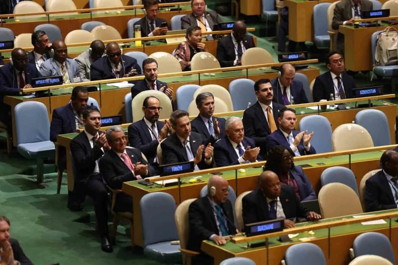 Cumhurbaşkanı Erdoğan: "Filistin halkının mücadelesini bu kürsüden dünyaya duyurmaya devam edeceğiz"