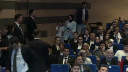 Cumhurbaşkanı Erdoğan, İstanbul'da şehit yakınları ve gazilerin kamu kurumlarına yerleştirilmesi kura töreninde konuşma