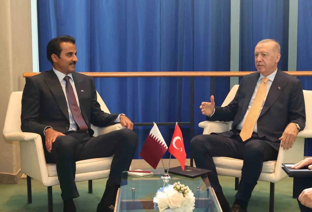 Cumhurbaşkanı Recep Tayyip Erdoğan ve Katar Emiri Şeyh Tamim bin Hamad Al Thani New York'ta görüşme yaparken