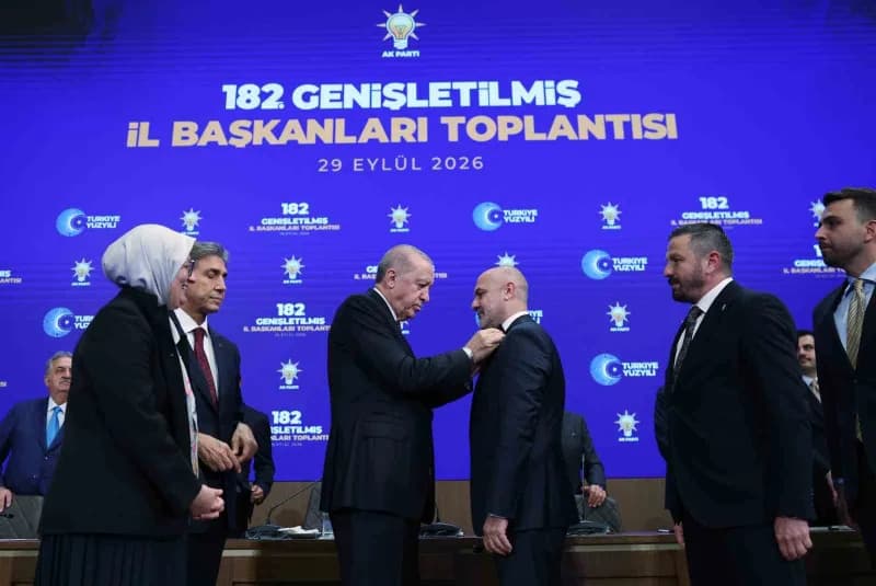 Cumhurbaşkanı Erdoğan, AK Parti Kongre Merkezi'nde gerçekleştirilen Genişletilmiş İl Başkanları Toplantısı'na katıldı.
