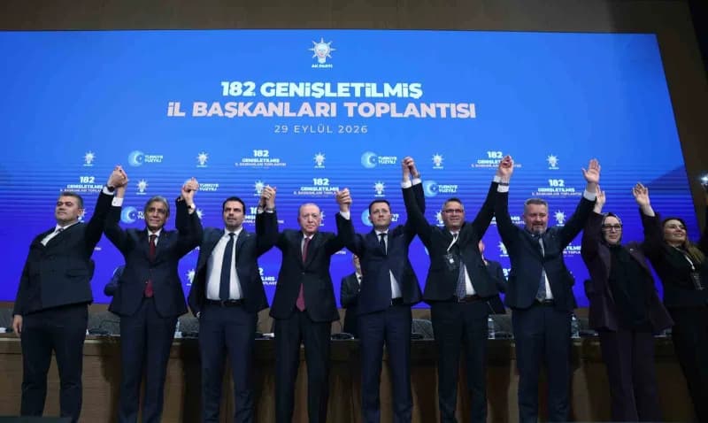 Cumhurbaşkanı Erdoğan, AK Parti Kongre Merkezi'nde gerçekleştirilen Genişletilmiş İl Başkanları Toplantısı'na katıldı.