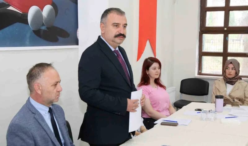 Eskişehir Aile ve Sosyal Hizmetler İl Müdürlüğü bünyesinde görev yapan meslek elemanlarına yönelik olarak 5395 sayılı Ço