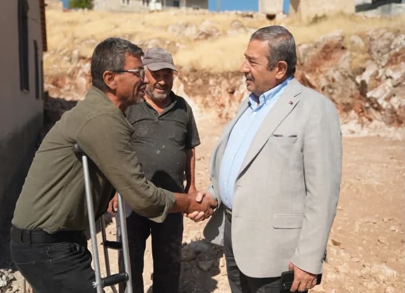 Darende’de Üçpınar Mahallesi’ne çevre düzenlemesi