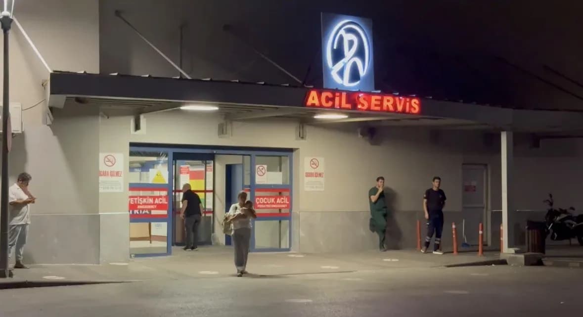 Denizli Pamukkale'de aile tartışması sonrası polis ve sağlık ekipleri olay yerinde