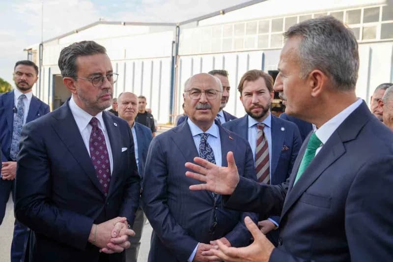 Heyet, Er-bakır ve Aysan Raf'ın üretim tesislerini ziyaret etti