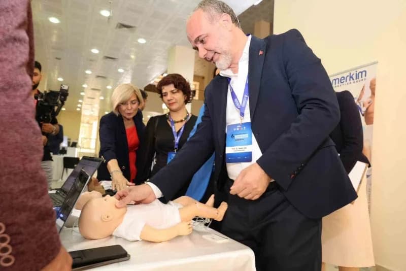 Niğde Ömer Halisdemir Üniversitesi (NÖHÜ) ev sahipliğinde düzenlenen '6. Uluslararası 7. Ulusal Doğum Sonu Bakım Kongres