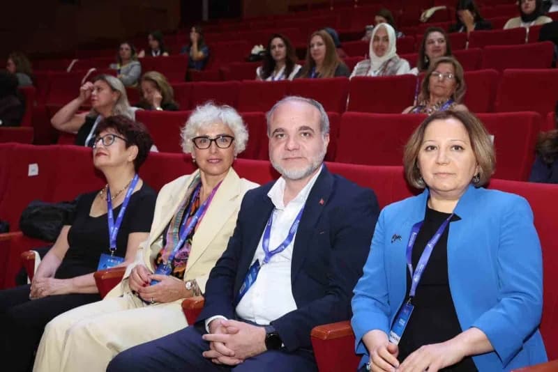 Niğde Ömer Halisdemir Üniversitesi (NÖHÜ) ev sahipliğinde düzenlenen '6. Uluslararası 7. Ulusal Doğum Sonu Bakım Kongres