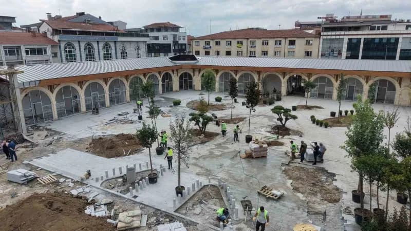Şehrin çehresini değiştirecek büyük projeler, Kent merkezinde eş zamanlı yükseliyor.