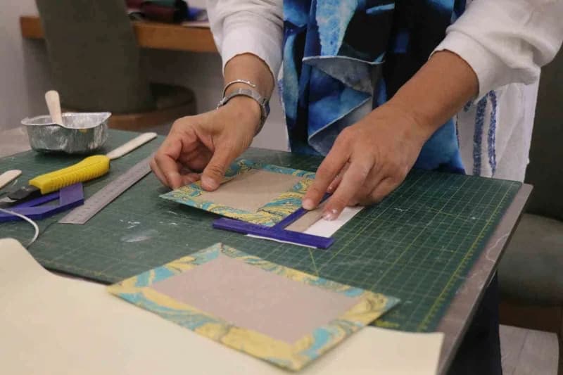 Özel sektördeki yoğun mali işler müdürlüğü mesaisinin ardından emekli olan iktisatçı Hanife Cansever, iş hayatının stres