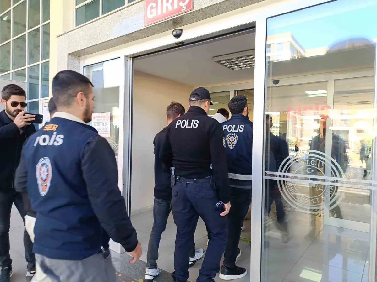 Edirne’de yaklaşık 274 milyon 744 bin 961 liralık işlem hacmi tespit edilen yasa dışı bahis soruşturması kapsamında göza