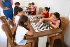 Efeler Belediyesi gençlere yönelik eğitim ve sosyal destek projeleri kapsamında gençlerin teknoloji ve sosyal alanlarda