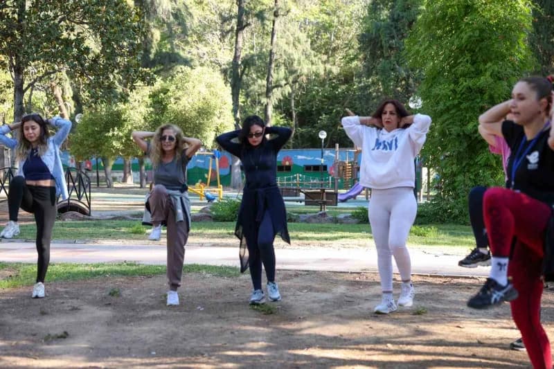 Efeler’de sağlıklı yaşam için Sabah Sporu