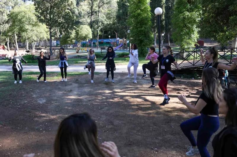 Efeler’de sağlıklı yaşam için Sabah Sporu