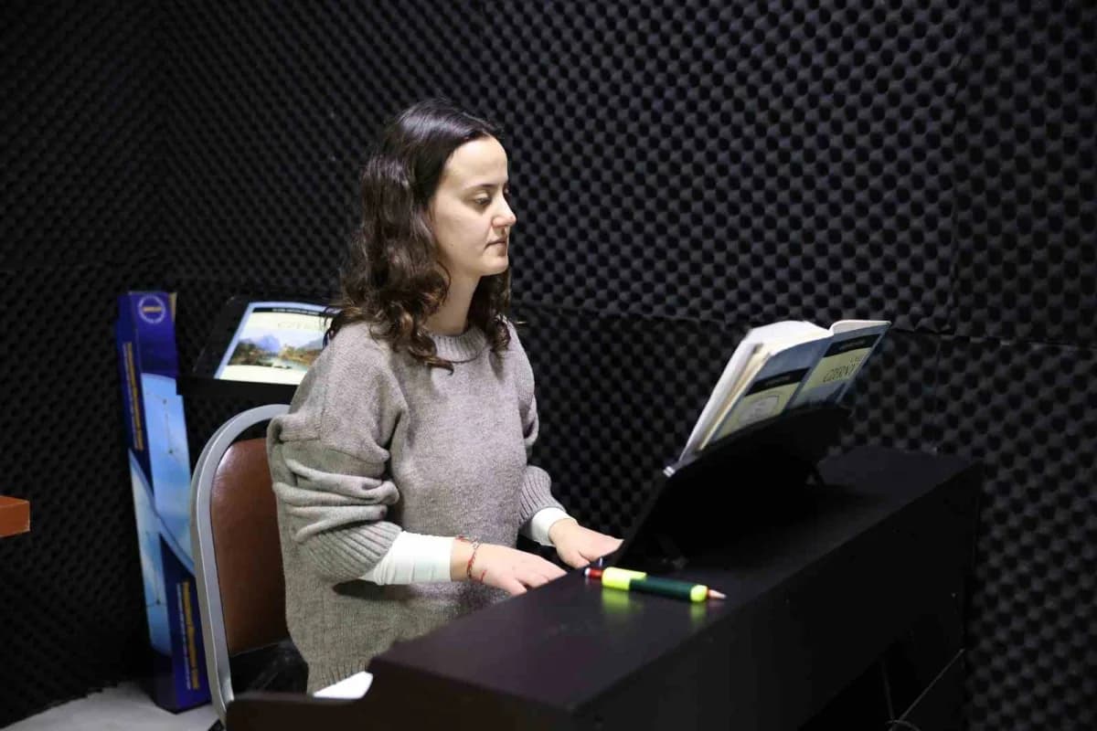 Efeler’de Müzik Akademisi kursları başlıyor